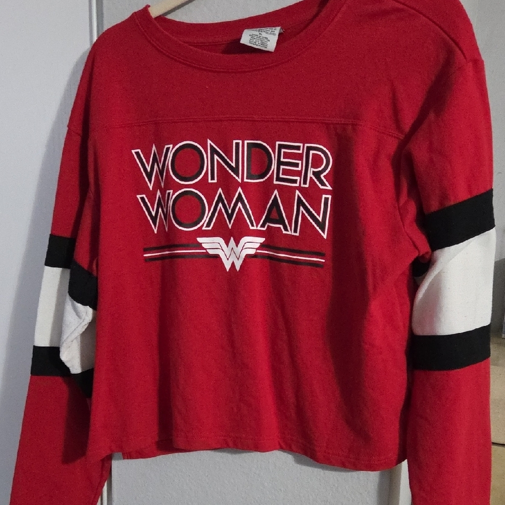 Wonder Woman Red Cropped Top